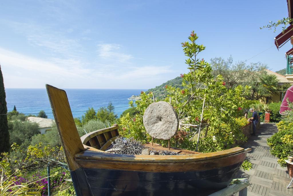 Hotel Villa Belvedere Бонасола Екстериор снимка