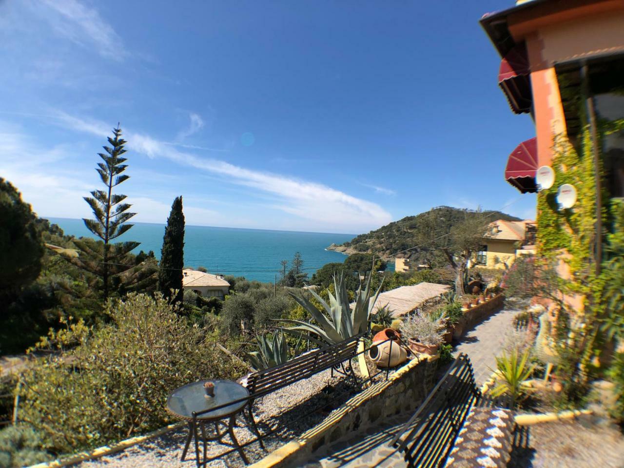 Hotel Villa Belvedere Бонасола Екстериор снимка